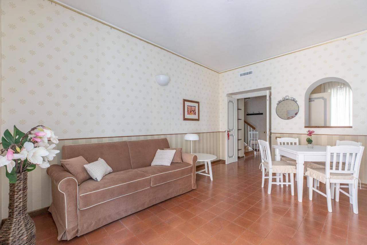 Town House Roma Hotel Exterior foto